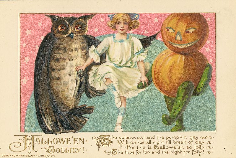 "halloween" by k hurst is licensed under CC BY-NC-SA 2.0.